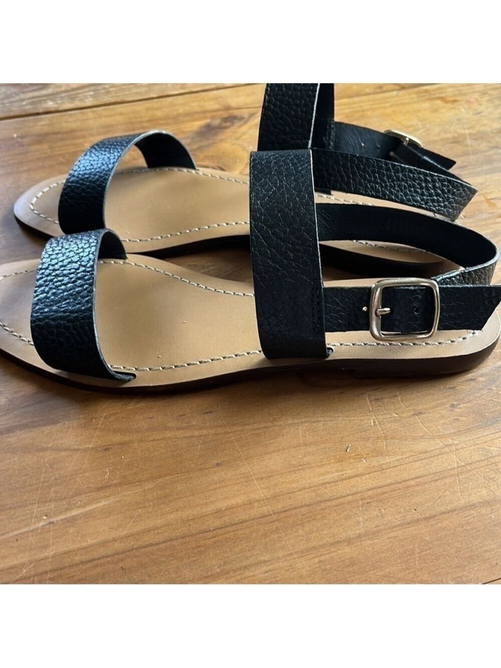 J. Crew Women’s Black Pebble Leather Flat Double Strap Sandals 6.5 - Picture 3 of 12